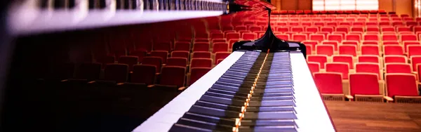Lunchconcert — i.s.m. het Muziekinstrumentenfonds @ Muziekgebouw aan 't IJ 2026-12-11