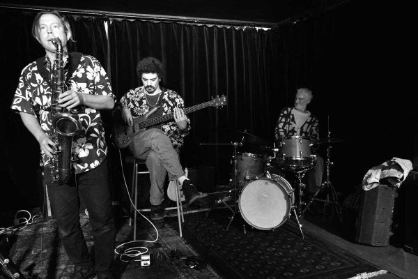 Owen Perry Weston @ De Centrale 2026-10-27