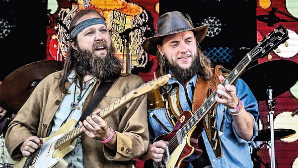 Leif de Leeuw Band @ Bibelot Poppodium 2027-02-05