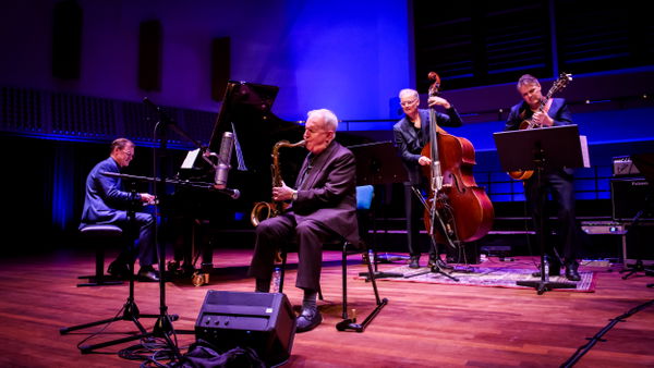 Scott Hamilton @ Porgy & Bess 2026-11-01