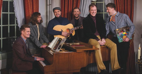 Bee Gees by Maincourse