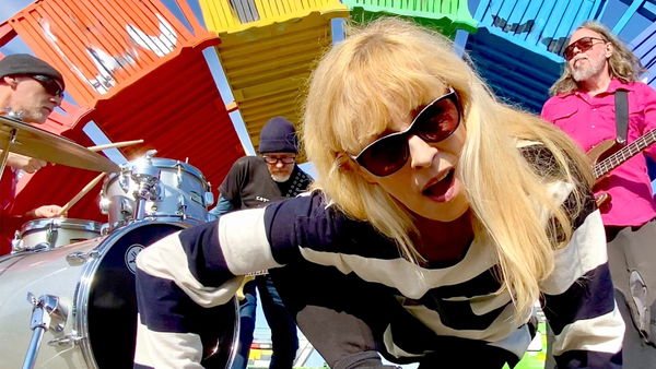 Bettie Serveert @ Metropool (locatie Enschede) 2027-04-24