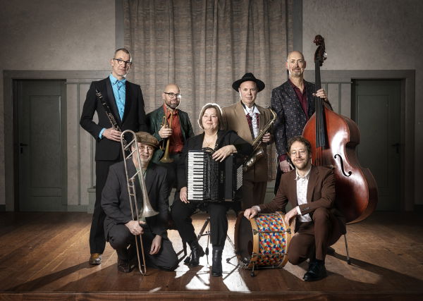 Amsterdam Klezmer Band
