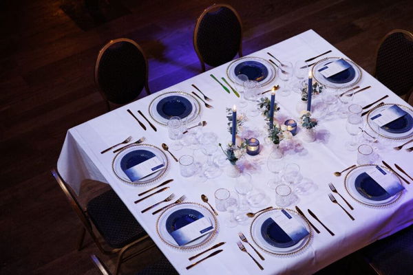 A Burlesque Dinnershow: Velvet Nights