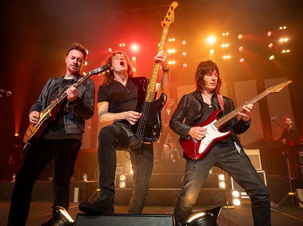 The Classic Rock Show @ Cadogan Hall 2027-01-28
