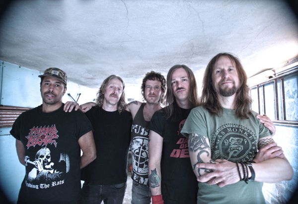 Bombus @ Poppodium Nieuwe Nor 2027-03-12