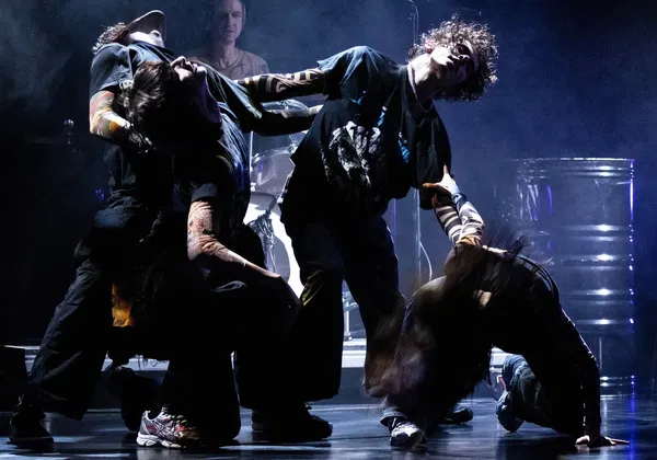 Junge Choreograf:innen @ Hamburg State Opera 2027-07-01