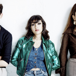 Kitty, Daisy & Lewis