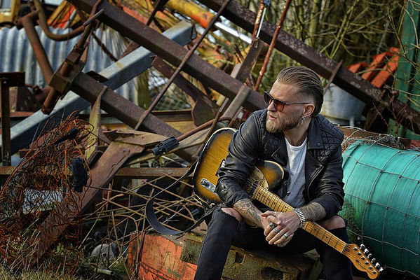 Downtown Live Club: BEN POOLE