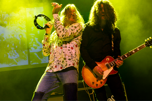 Physical Graffiti @ Neushoorn 2027-03-27