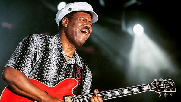Saron Crenshaw & band
