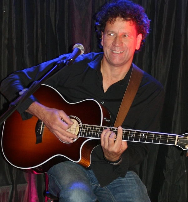 Han Lebbink @ Café De drie Paardjes 2026-10-17
