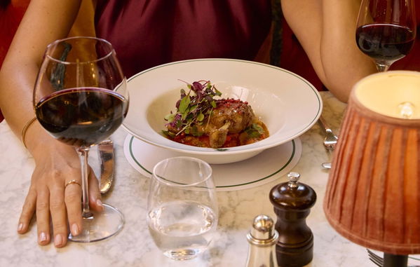 Sophie Evans @ The Ivy Soho Brasserie 2026-11-19