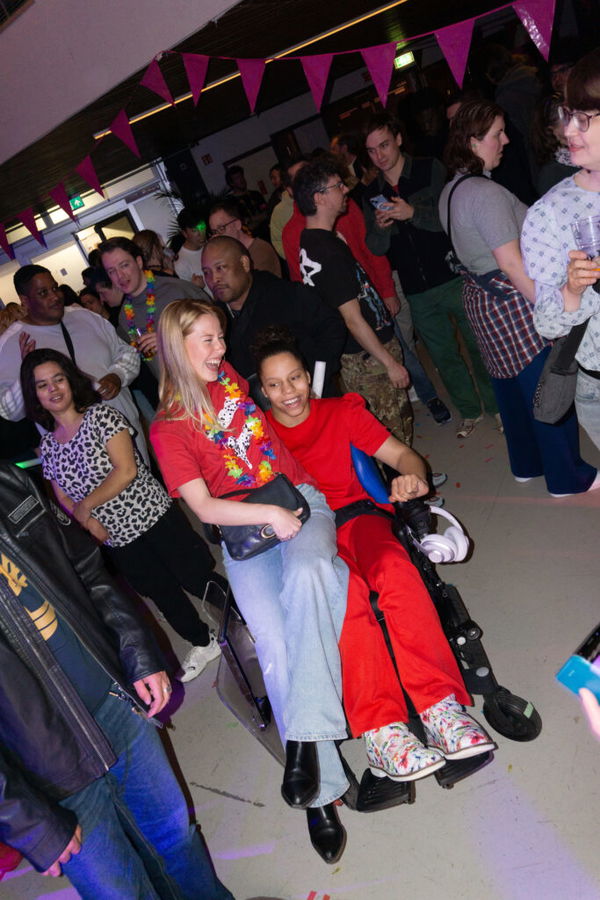 De Special Social Club @ Podium Victorie 2026-08-28