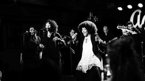La La Brooks (of The Crystals) @ Tolhuistuin 2027-02-01