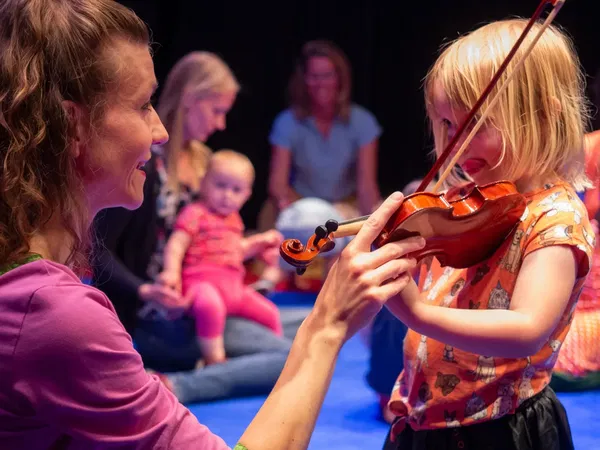 Krulmuziek @ ZIMIHC theater Zuilen 2026-12-23