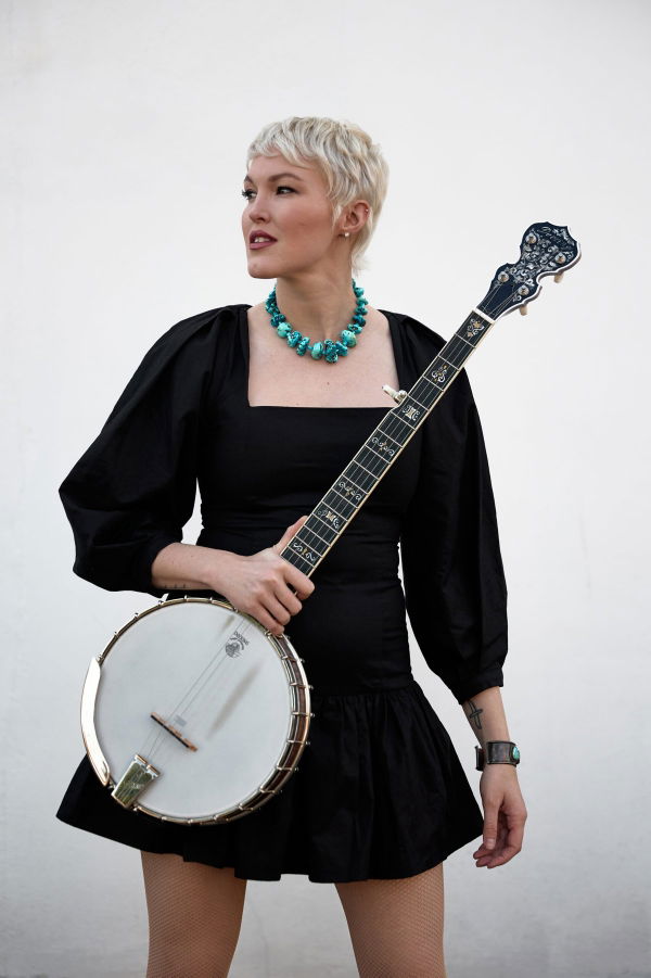 Ashley Campbell @ Thiemeloods 2026-10-18