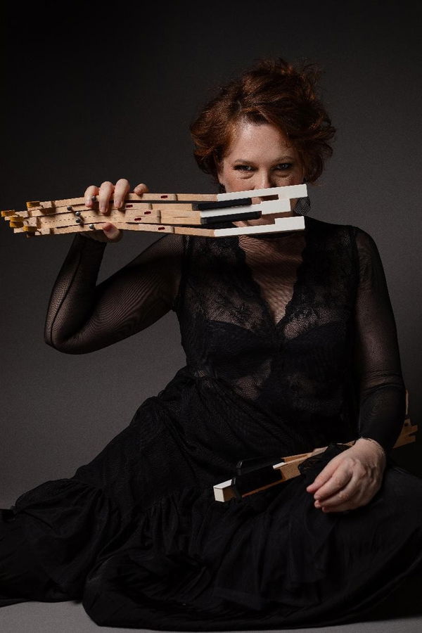 Karin Fernandes @ 1901 Arts Club 2027-01-27