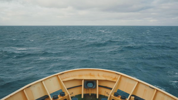 VOM TRAUM, UNSINKBAR ZU SEIN - Ein Heimatfilm auf dem Meer @ MS Stubnitz 2026-09-29